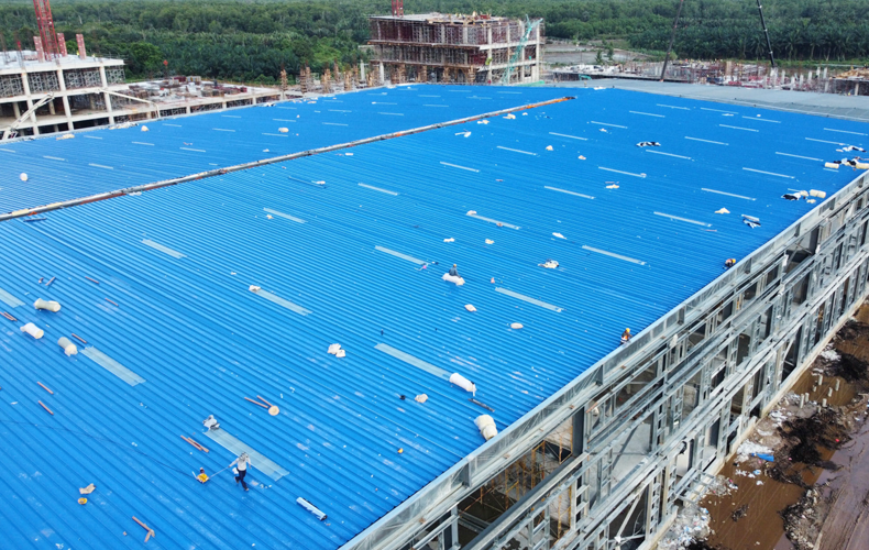 BRD Group Reaches Roofing Milestone at ALTON Super Factory in Malaysia 1