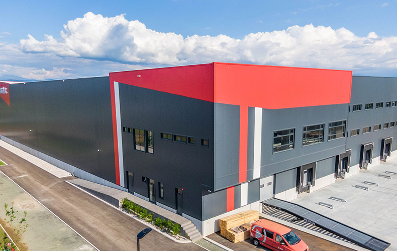 BRD Group Unveils Energy-Efficient 'Anthracite Grey' Exterior Rockwool Panels